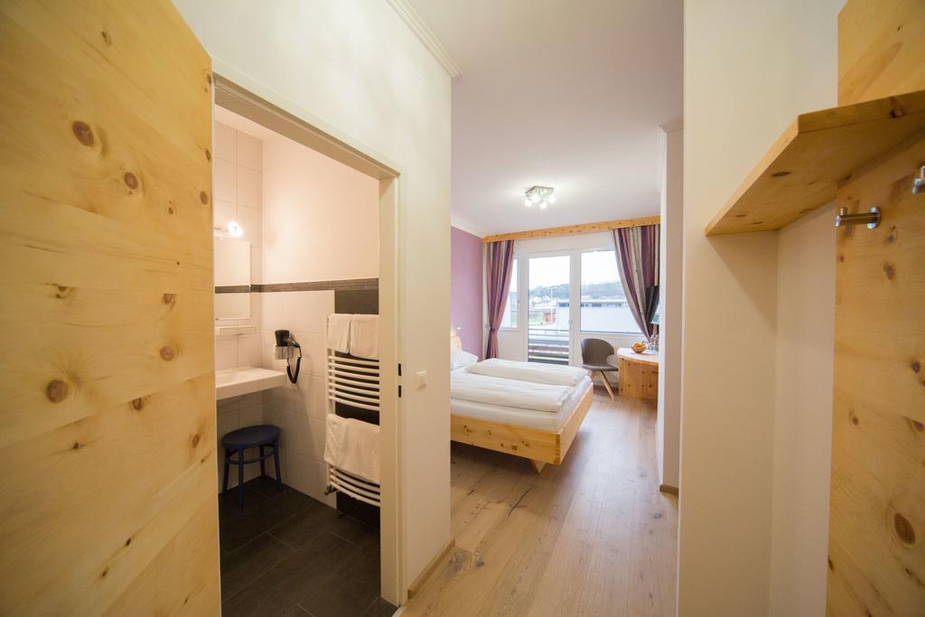 Gasthof Zur Traube Grein Rum bild