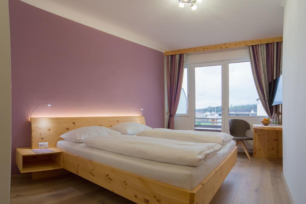 Gasthof Zur Traube Grein Rum bild
